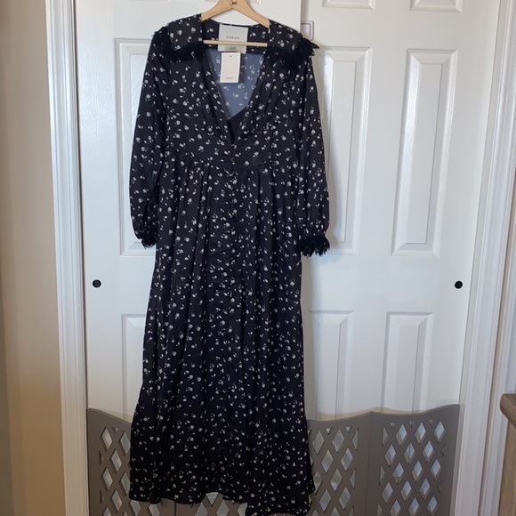 Black Familiar Floral Max Dress
SISTER JANE - Picture 8 of 11
